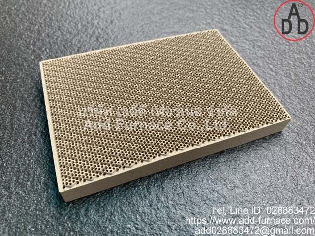 SMYT 93x132x13mm honeycomb ceramic 1